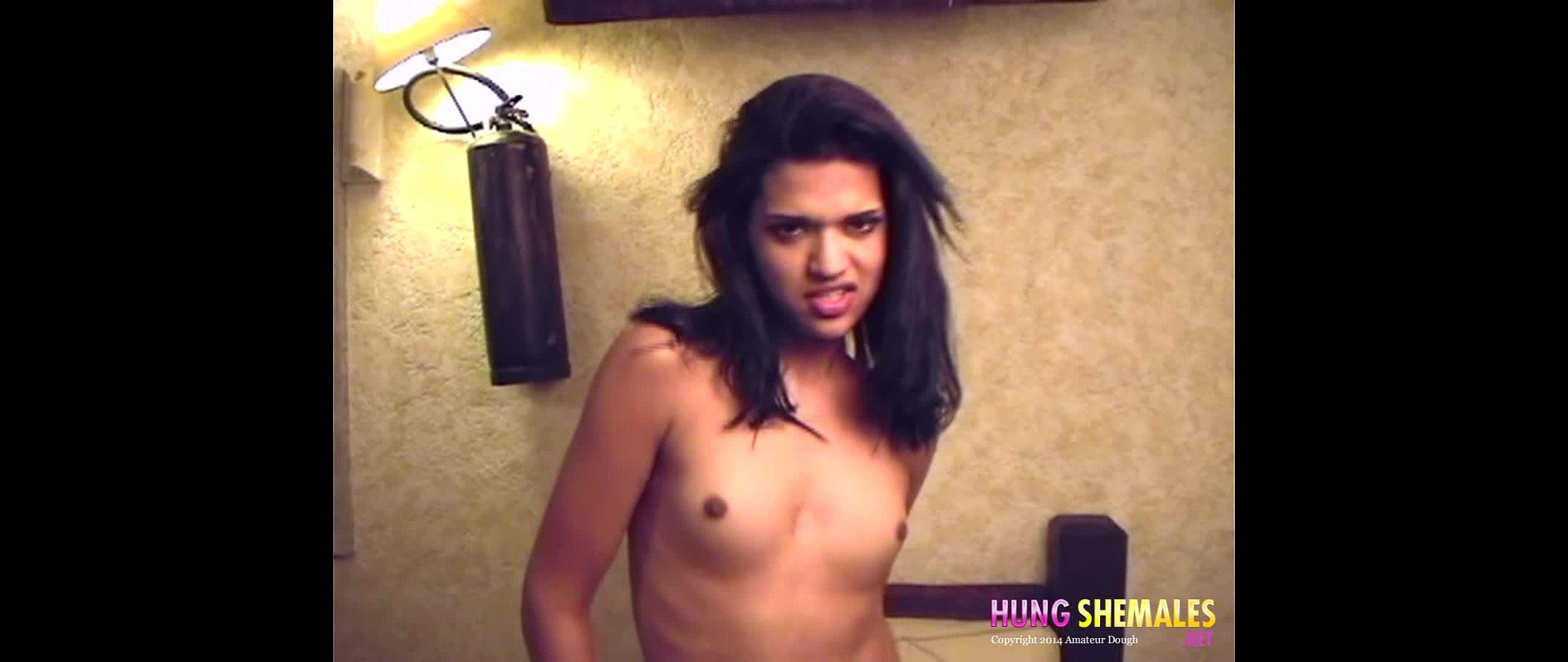 2014-09-22taina-strip-dance-v