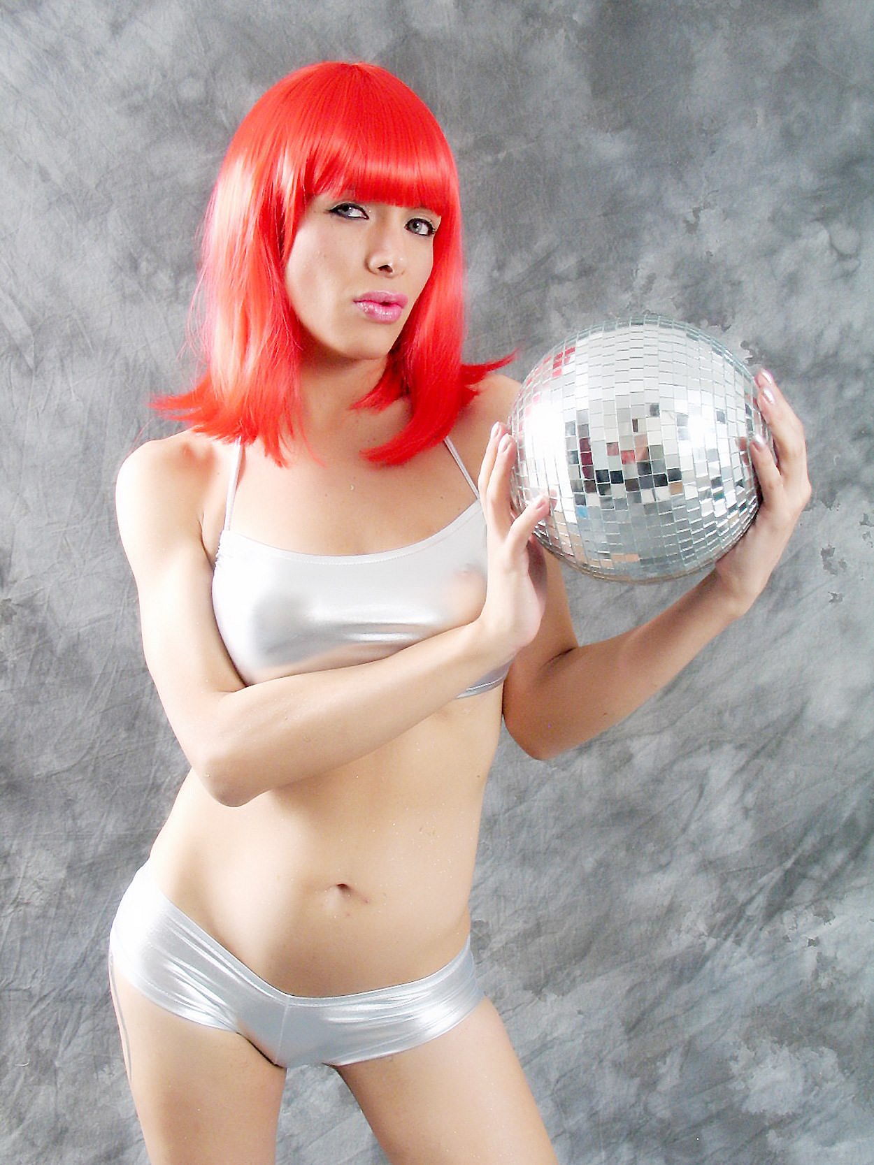 20151111-maiaorangewig-p