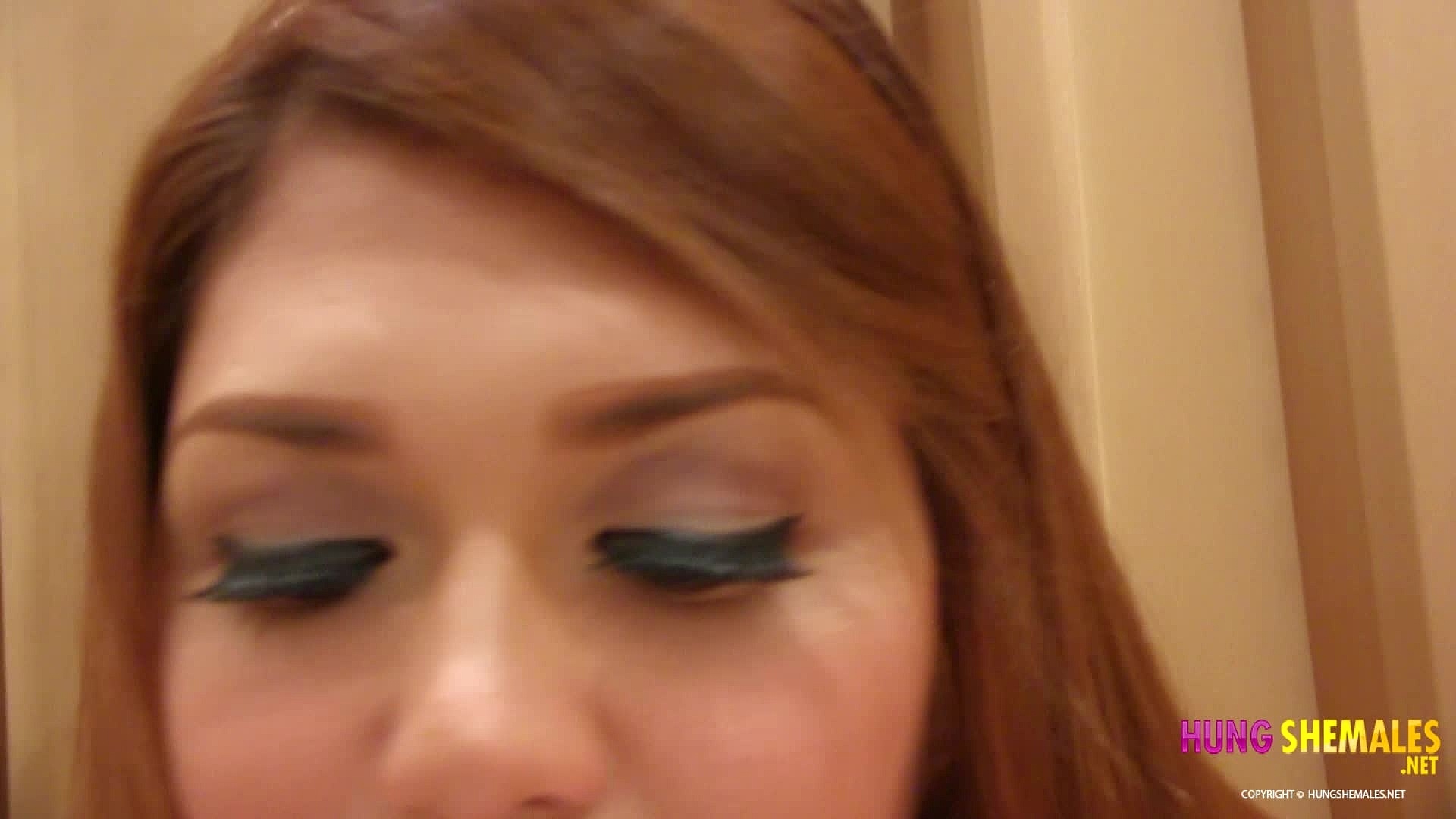 2017-08-03sapphire-white-dress-stroke-v