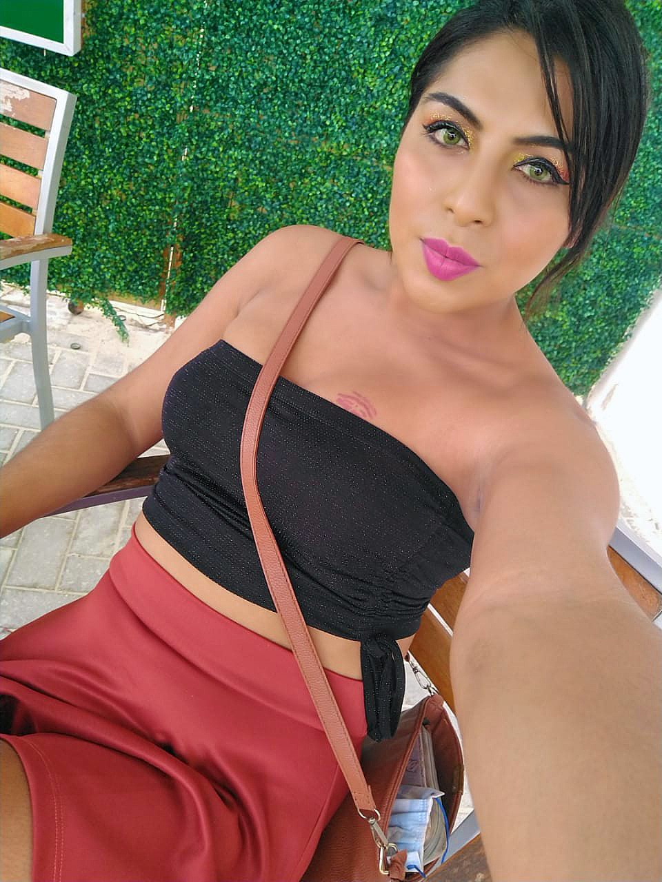 2021-12-29diana-selfies